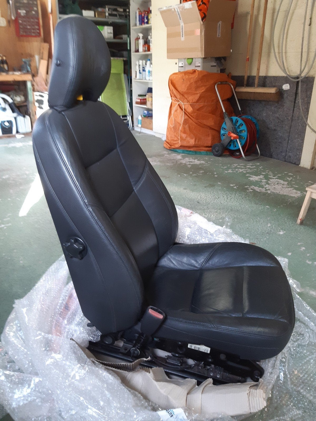 Bestuurdersstoel Volvo V50 - Zwart Leer, Auto-onderdelen, Interieur en Bekleding, Ophalen, Gebruikt, Volvo