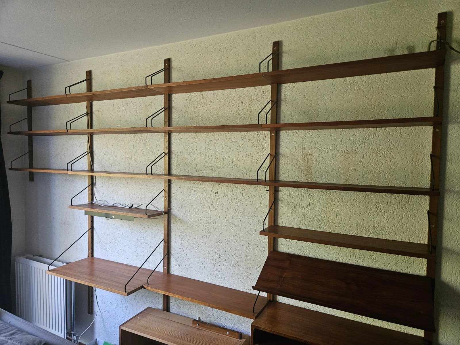 Vintage Teakhouten Wandmeubel met Planken en Lades, Huis en Inrichting, Kasten | Boekenkasten, Ophalen, Gebruikt, Met deur(en)