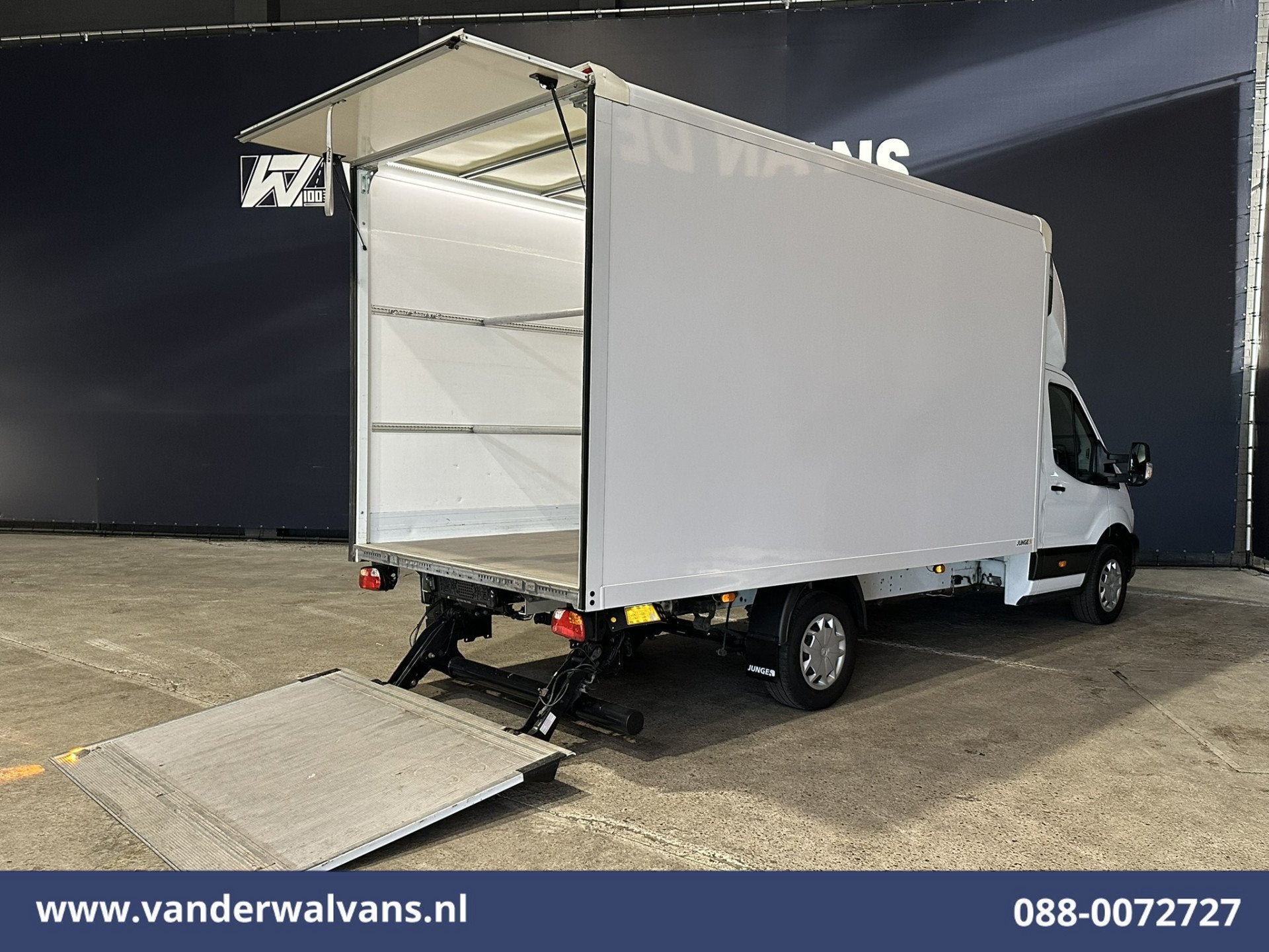 Ford Transit 2.0 TDCI 155pk Bakwagen 225cm Hoog Laadklep Eur, Dealer onderhouden, Stof, 4 cilinders, 2800 kg
