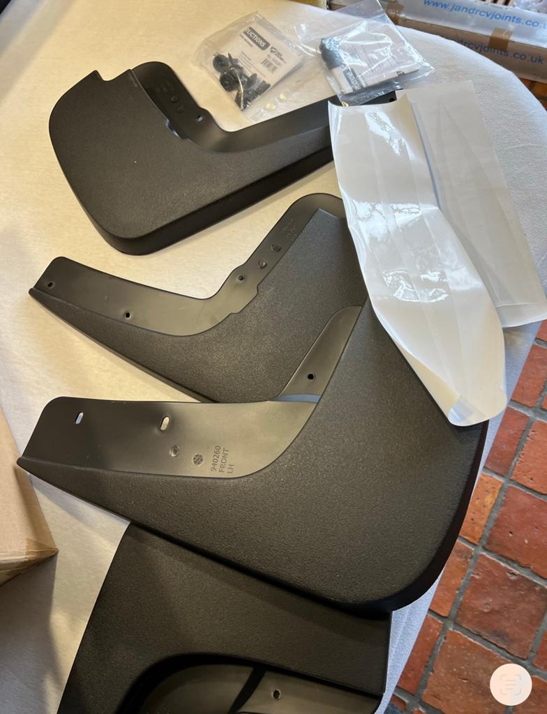 Toyota 4Runner spatlappen set Voor en Achter 2010-2022 zwart, Auto diversen, Ophalen of Verzenden, H, H, H