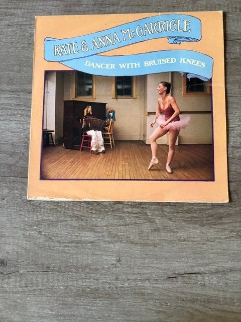 LP Kate & Anna McGarrigle - Dancer With Bruised Knees - 1977, Ophalen of Verzenden, Folk, LP