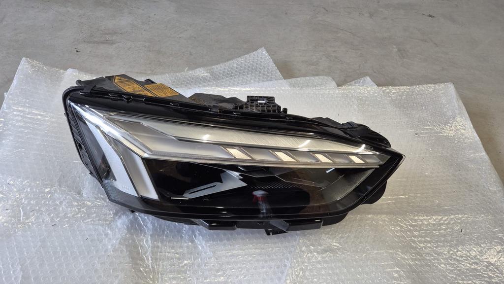 Rechter koplamp facelift Matrix LED Audi A5 (8W6.941.086), Auto-onderdelen, Ophalen, Gebruikt, Audi
