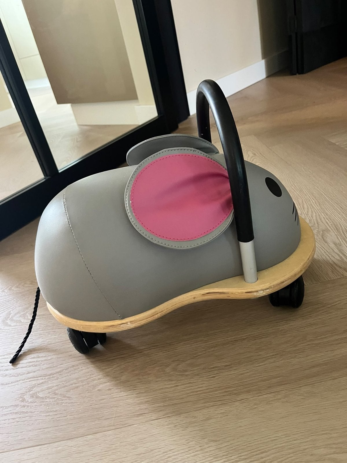 Wheely Bug Muis Loopwagen - Zo goed als nieuw, Ophalen, Zo goed als nieuw, Loopvoertuig
