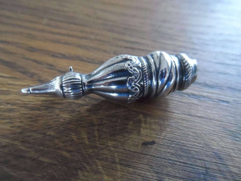 Zilveren broche - breipendop., Ophalen of Verzenden, Zilver