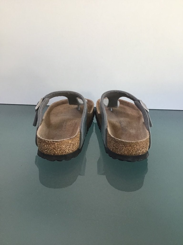 Birkenstock 36 Gizeh zilver slippers | Gratis verzenden, Kleding | Dames, Schoenen, Slippers, Overige kleuren, Verzenden, Zo goed als nieuw