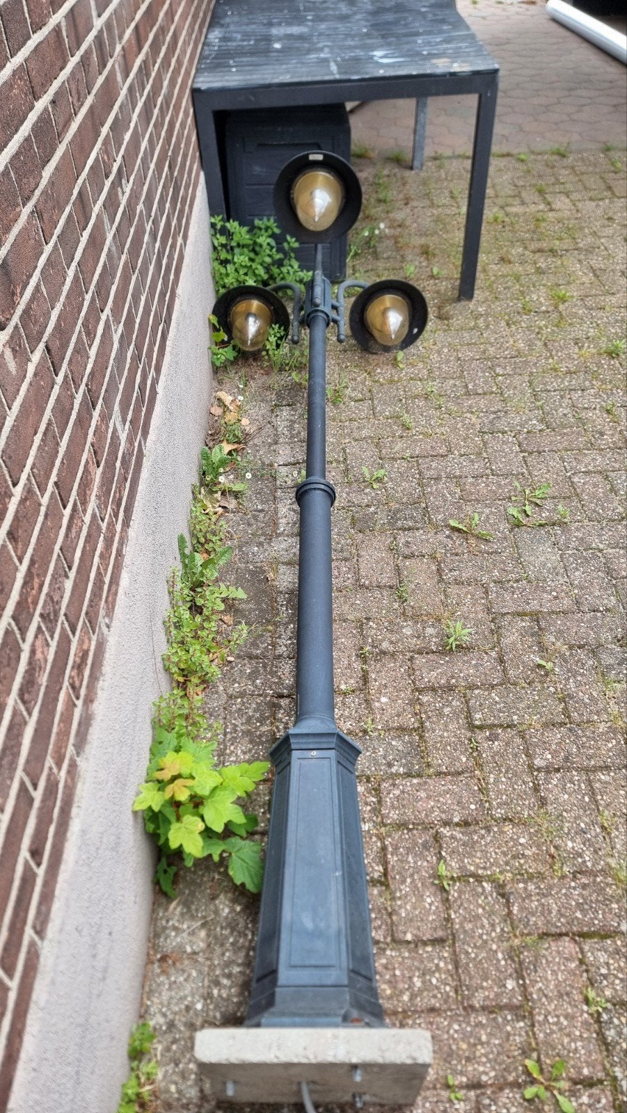 Antieke lantaarnpaal met 3 lampen - Tuinverlichting, Ophalen of Verzenden, Gebruikt