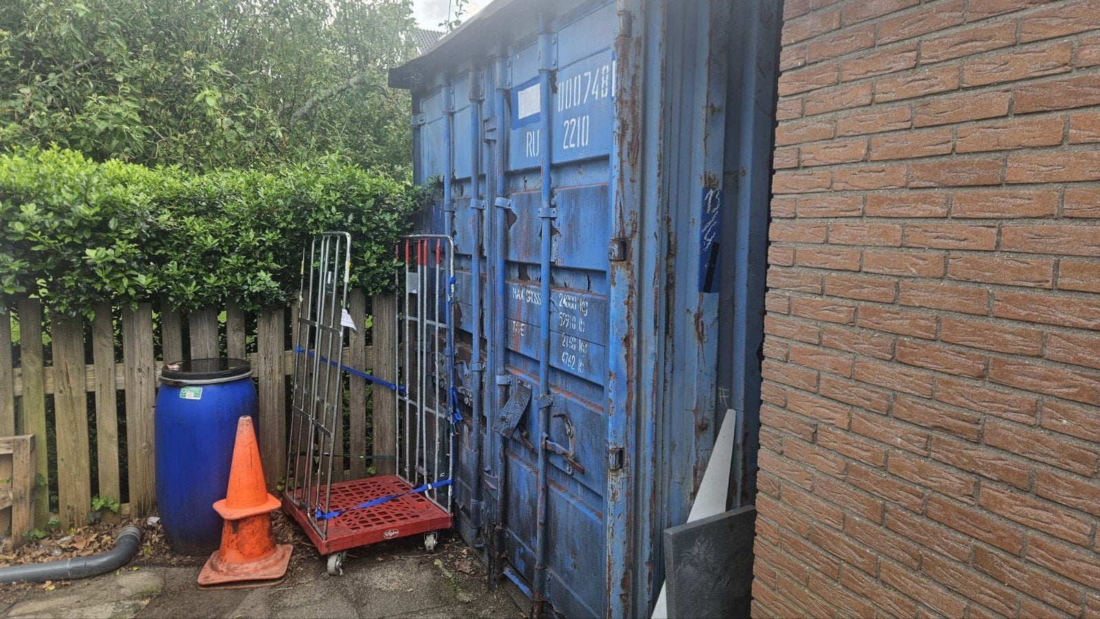 Zeecontainer, Ophalen