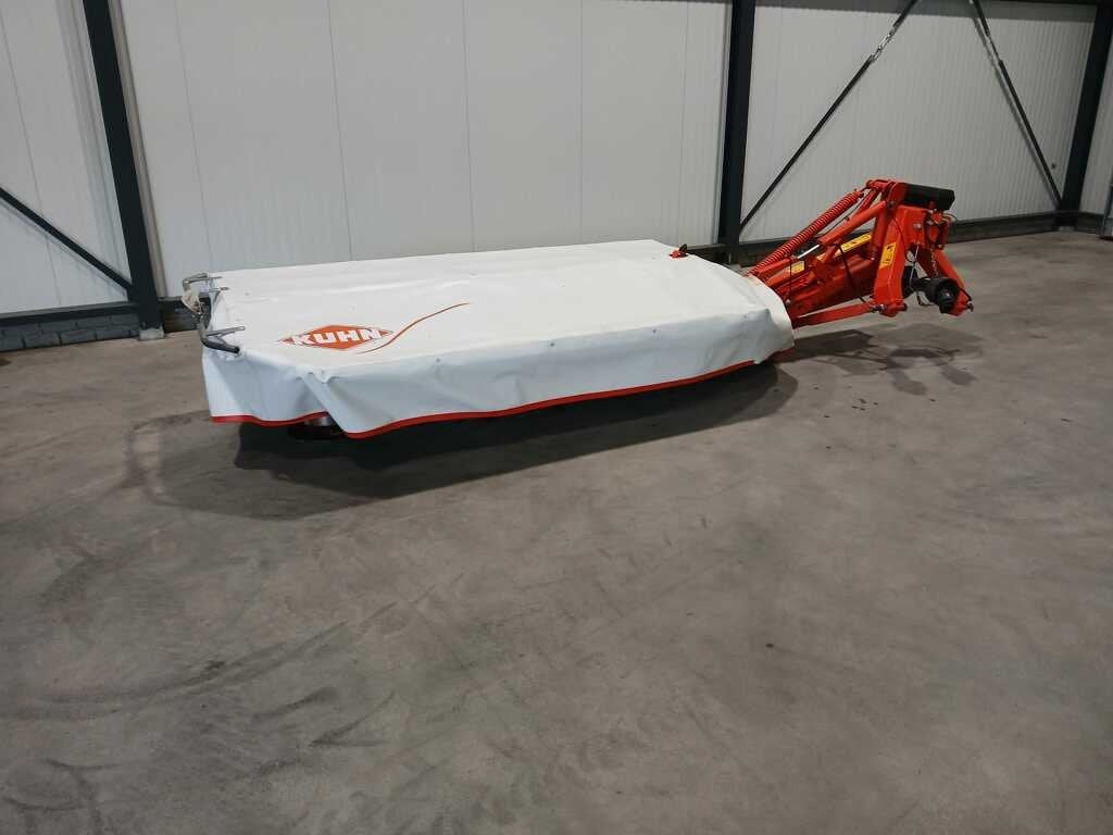 Kuhn schijvenmaaier, KUHN-Geldr, Overige, Nuenenseweg 165
5667 KP  Geldrop, Info.nl@kuhn.com