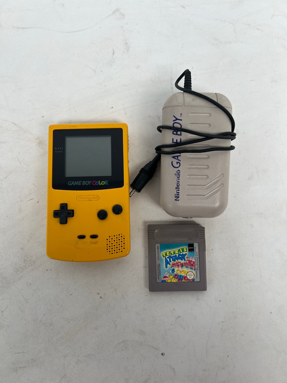 Nintendo Game Boy Color Geel met Tetris Attack en oplader, Avontuur en Actie, Gebruikt, 1 speler, Ophalen of Verzenden