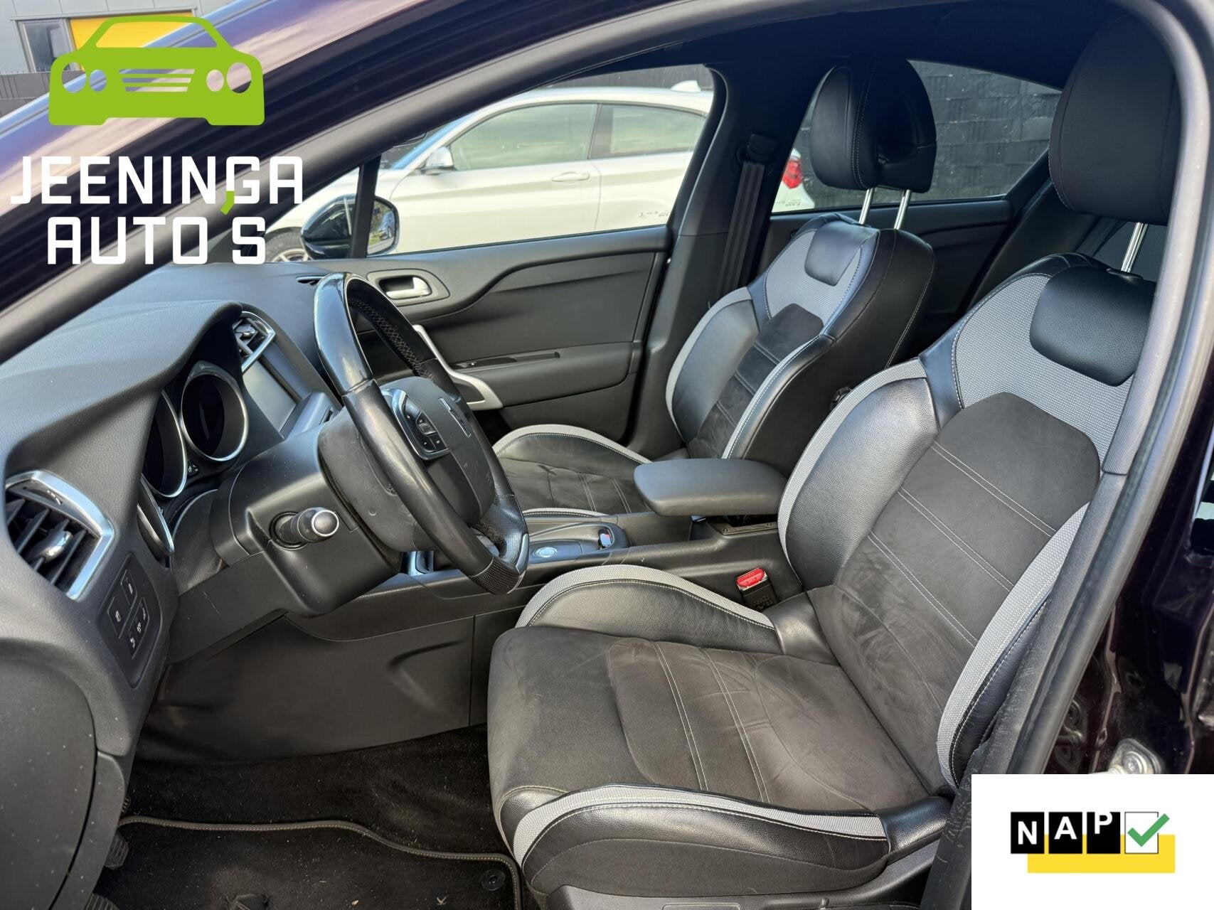 Ds 4 1.2 PureTech Business |Camera|Trekhaak|Clima|NAP, Auto's, Gebruikt, Alcantara, Bedrijf, Handgeschakeld