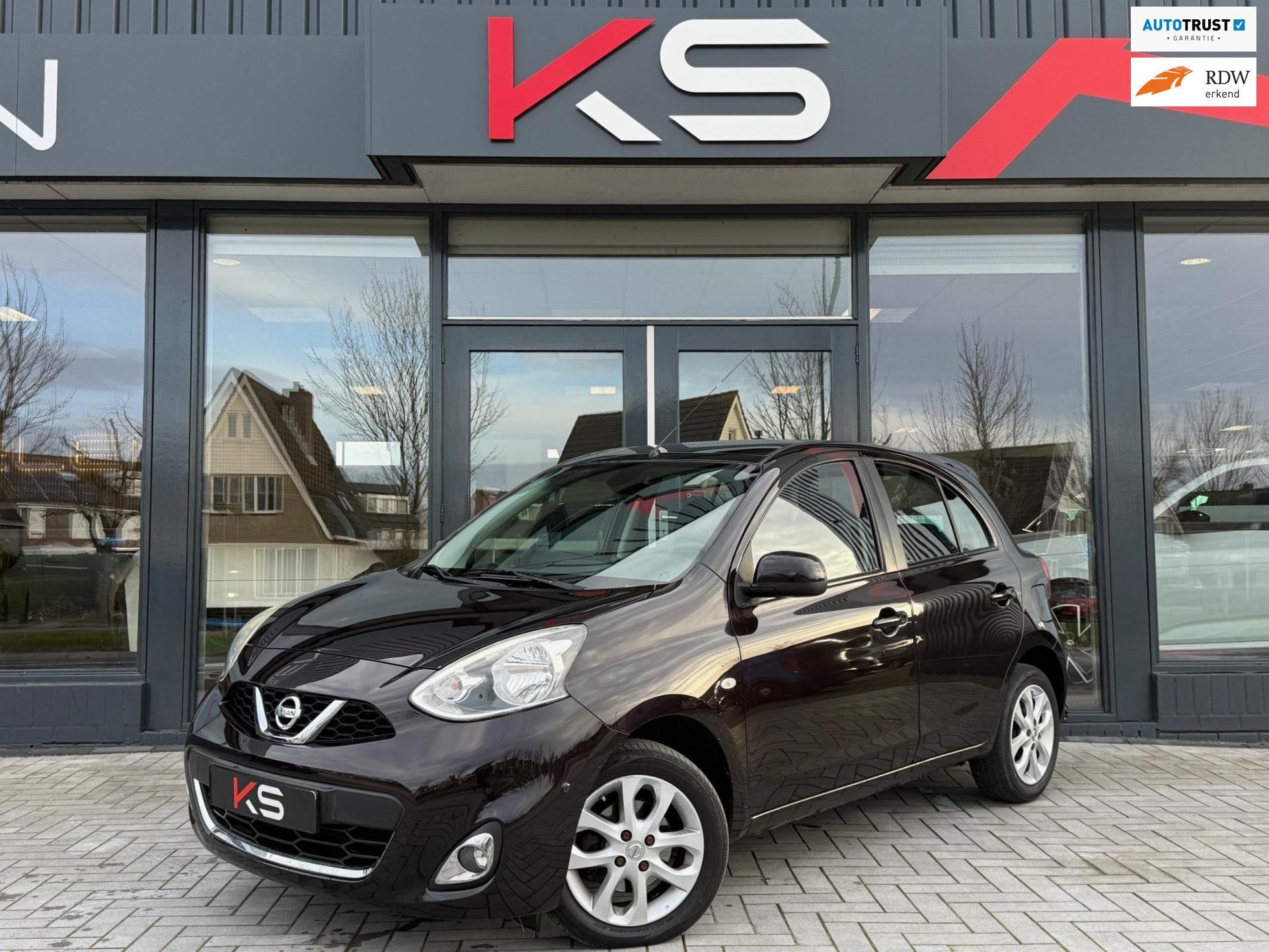 Nissan Micra 1.2 Connect Edition Navi Pano Keyless Pdc, Voorwielaandrijving, Stof, Gebruikt, 1198 cc