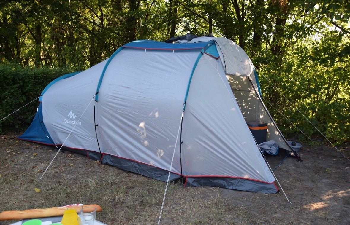 Quechua tent, Ophalen, Gebruikt, Tot en met 3