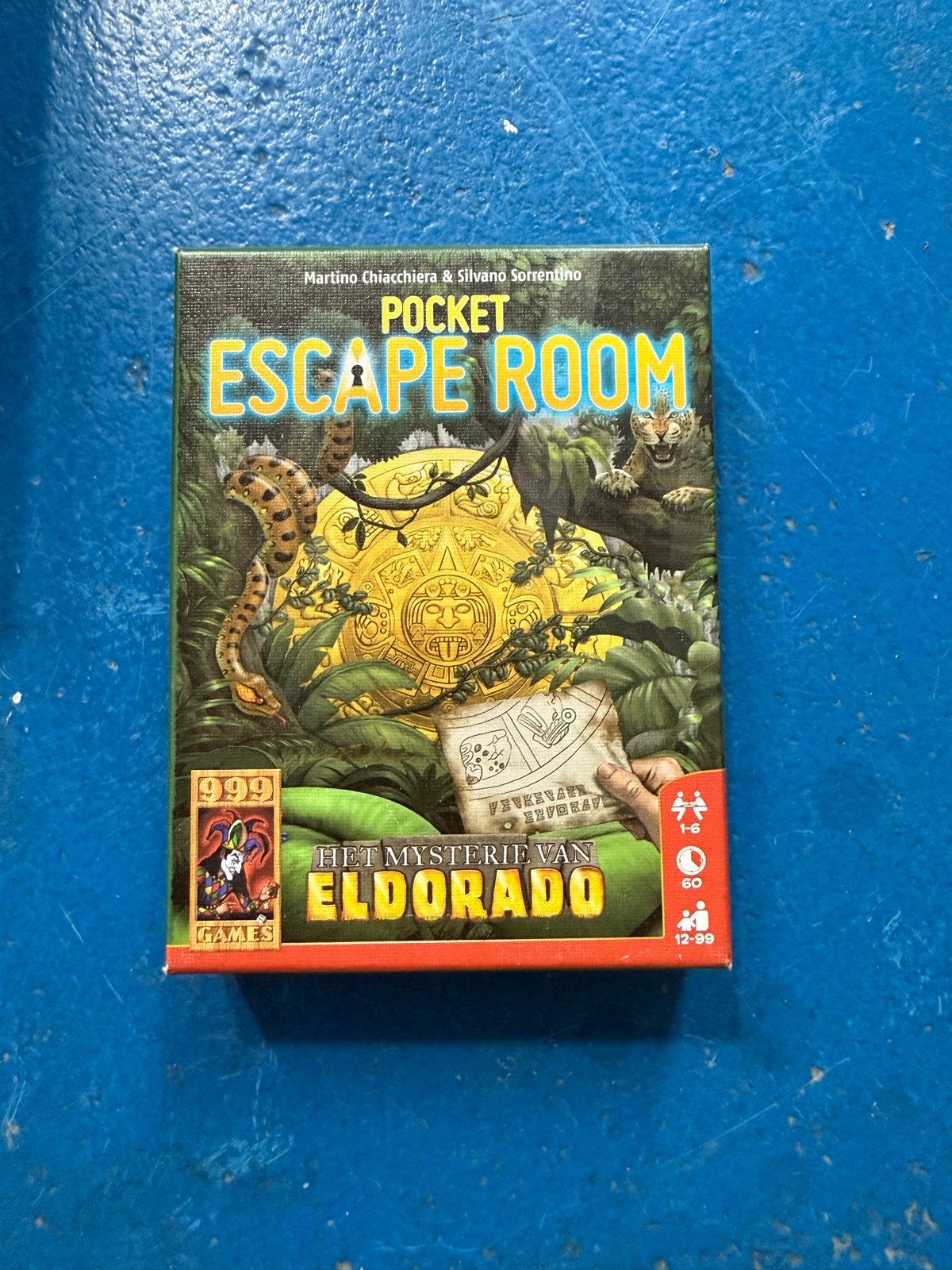 Pocket Escape Room: Het Mysterie van Eldorado (999 Games), Een of twee spelers, Ophalen of Verzenden, Zo goed als nieuw