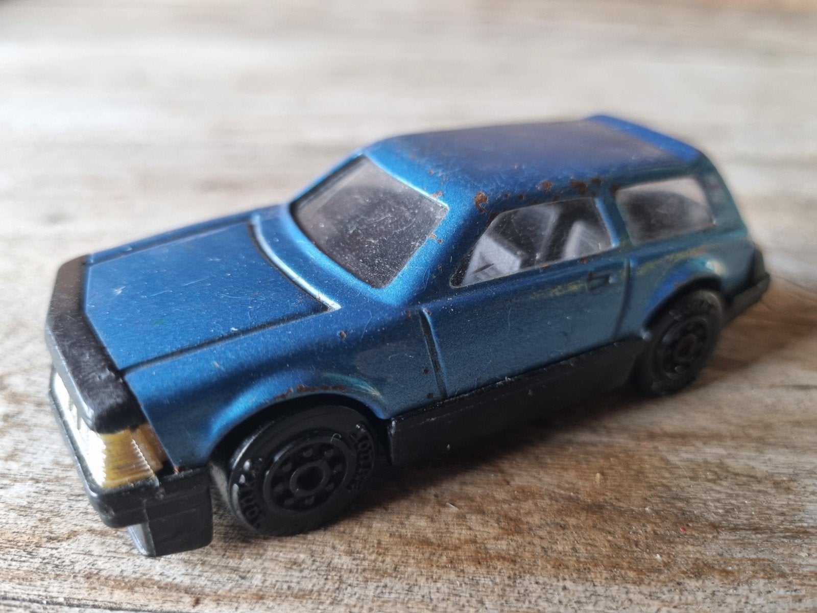 Vintage Tonka speelgoedauto - Made in Japan, Verzamelen, Ophalen of Verzenden, Gebruikt