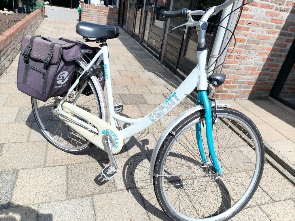 Dames fiets, Fietsen en Brommers, Fietsen | Dames | Damesfietsen, Ophalen, Gebruikt, Overige merken, Versnellingen