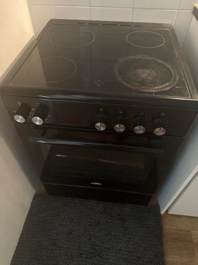 Elektrisch Fornuis met Oven - Zwart, Gebruikt, Gebruikt, 60 cm of meer, Vrijstaand, Elektrisch
