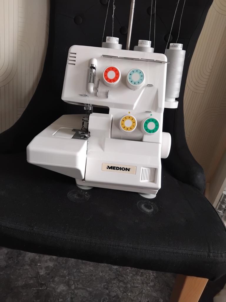 Lockmachine medium 10685, Gebruikt, Lockmachine, Industrieel, Ophalen