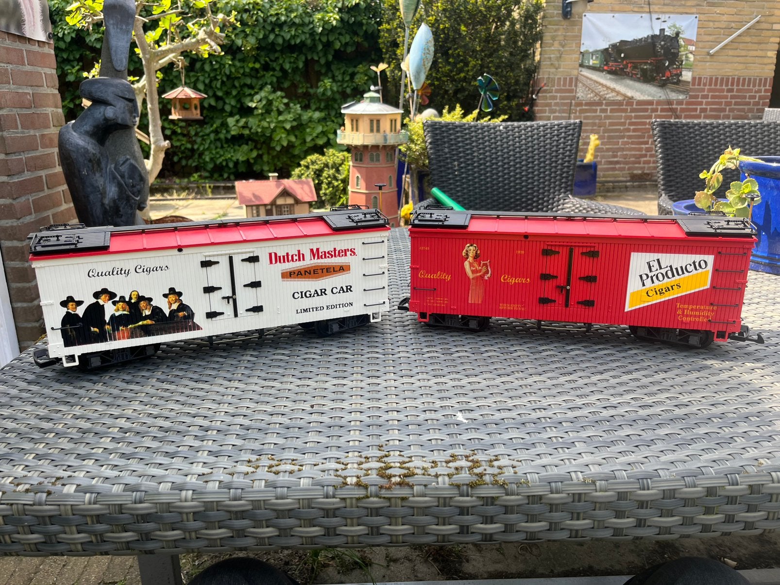 LGB 43740 en 43745 limited edition cigar boxcars geen OVP, Hobby en Vrije tijd, Modeltreinen | Overige schalen, Gelijkstroom, Wagon
