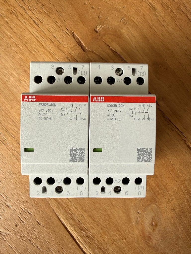 ABB 4-polig relais / magneetschakelaar 25A - NIEUW ES825-40N, Verzenden, Nieuw, Overige typen