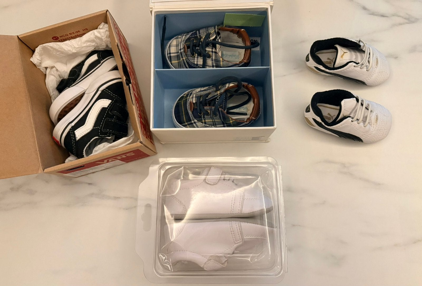 4 paar baby schoentjes maat 17/18 – €40 voor alles!, Kinderen en Baby's, Schoentjes, Ophalen of Verzenden, Zo goed als nieuw, Jongetje