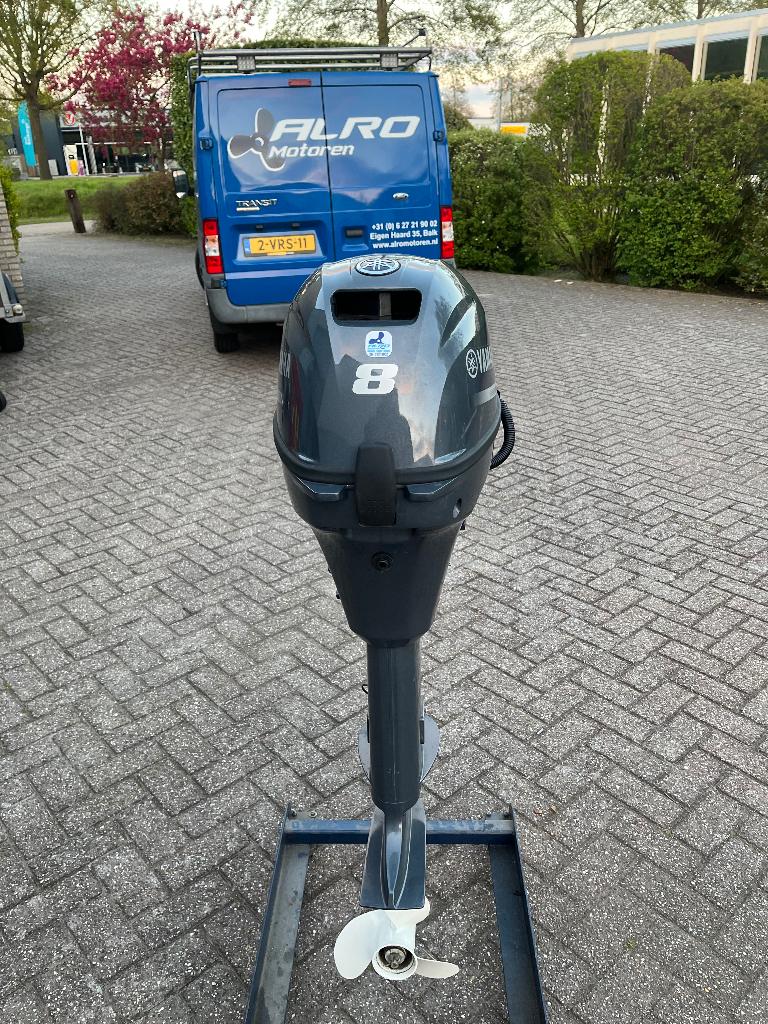 Buitenboordmotor Yamaha 8 pk, Ophalen, 5 tot 10 pk, Zo goed als nieuw, Viertaktmotor