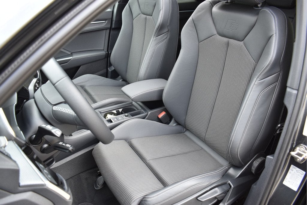 Audi Q3 Sportback 45 TFSI e S-Line 245 Pk Pano Navi Sfeer Le, Gebruikt, Zwart, Leder en Stof, 245 pk