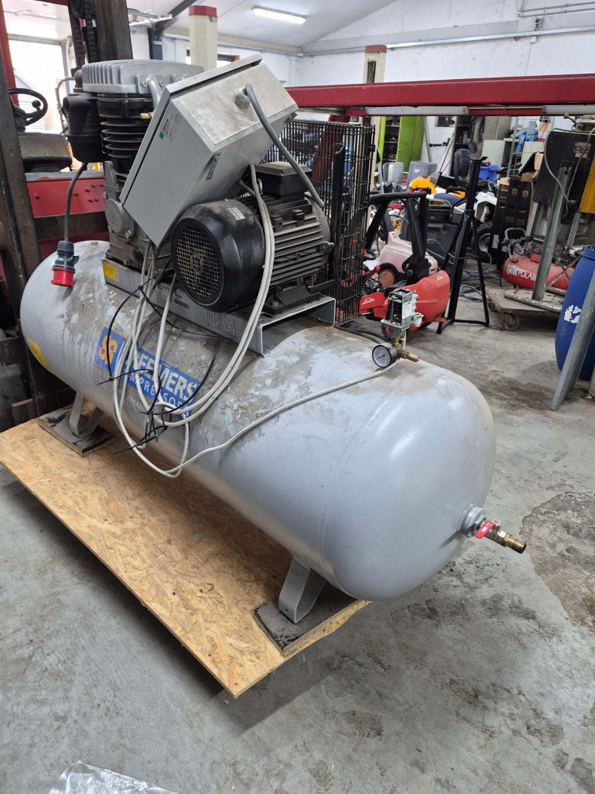 Zware Creemers Compressor EC 950/500 YD - 11 bar, 100 liter of meer, Ophalen of Verzenden, Gebruikt