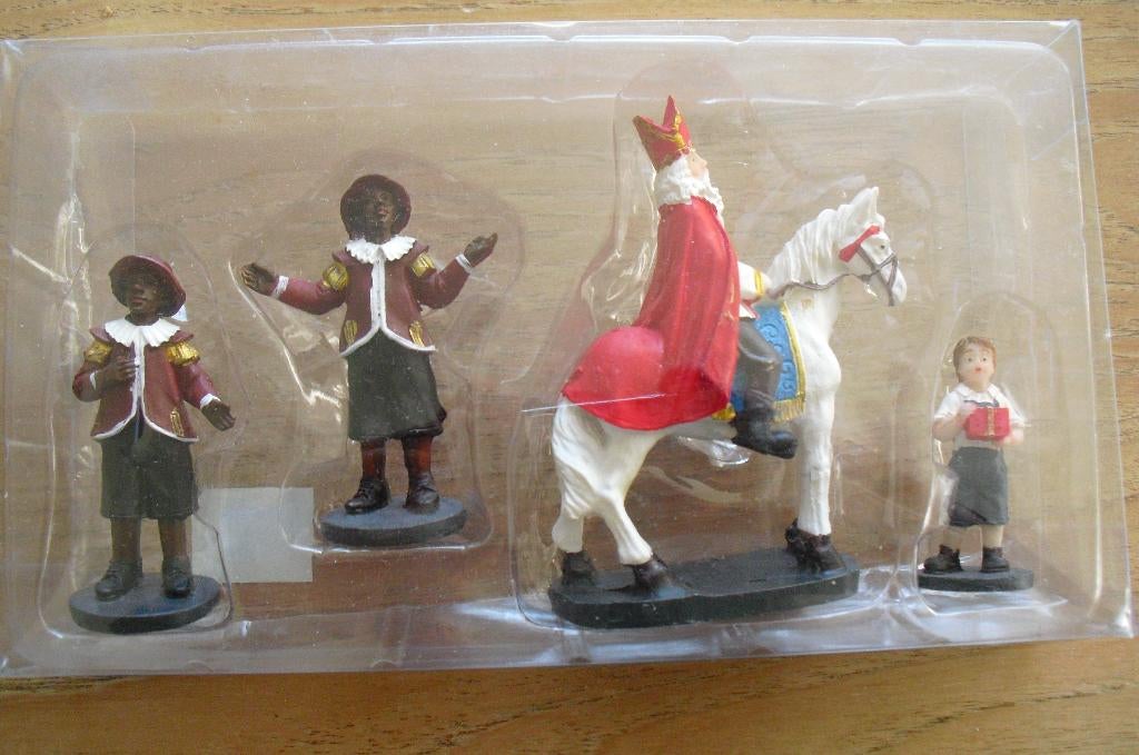TE KOOP EEN SINTERKLAAS EN ZWARTE PIET SETJE, Ophalen, Nieuw