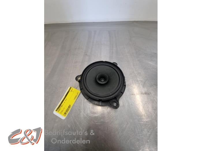 Luidspreker van een Renault Trafic