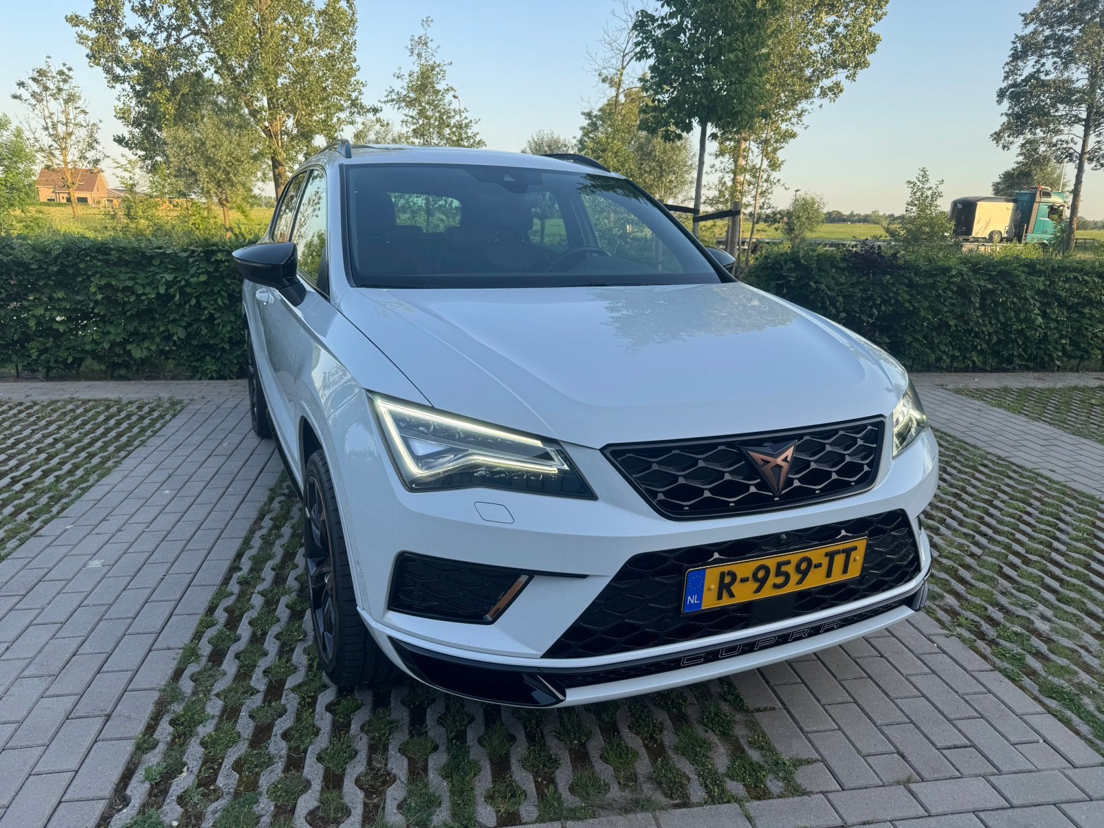 Cupra Ateca 2.0 TSI 300pk 4DRIVE 2019 Wit, Automaat, 4 cilinders, 1984 cc, Ateca