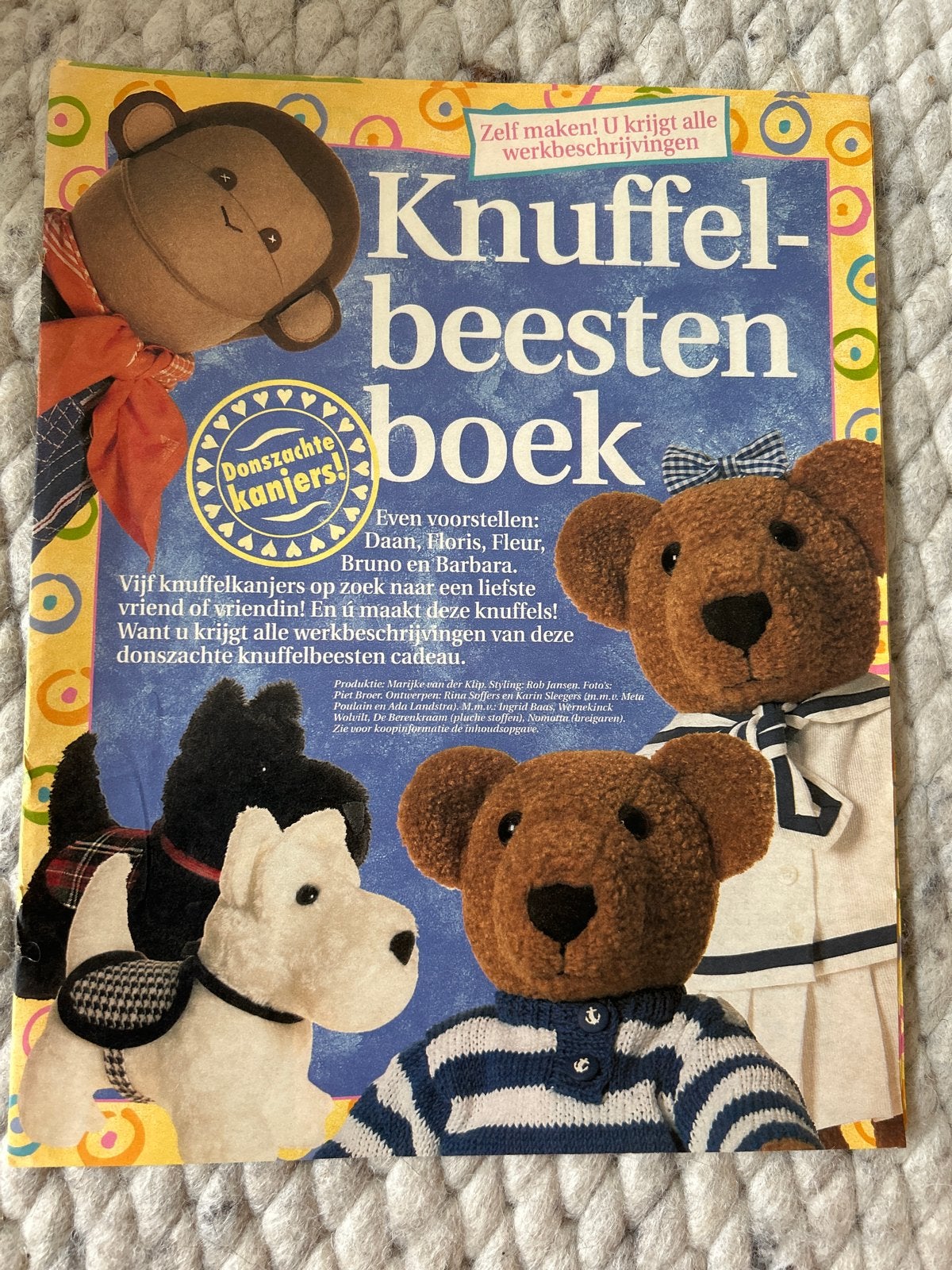 Knuffelbeestenboek: Zelf knuffels maken met patronen, Ophalen of Verzenden, Gelezen, Overige onderwerpen, Geschikt voor kinderen