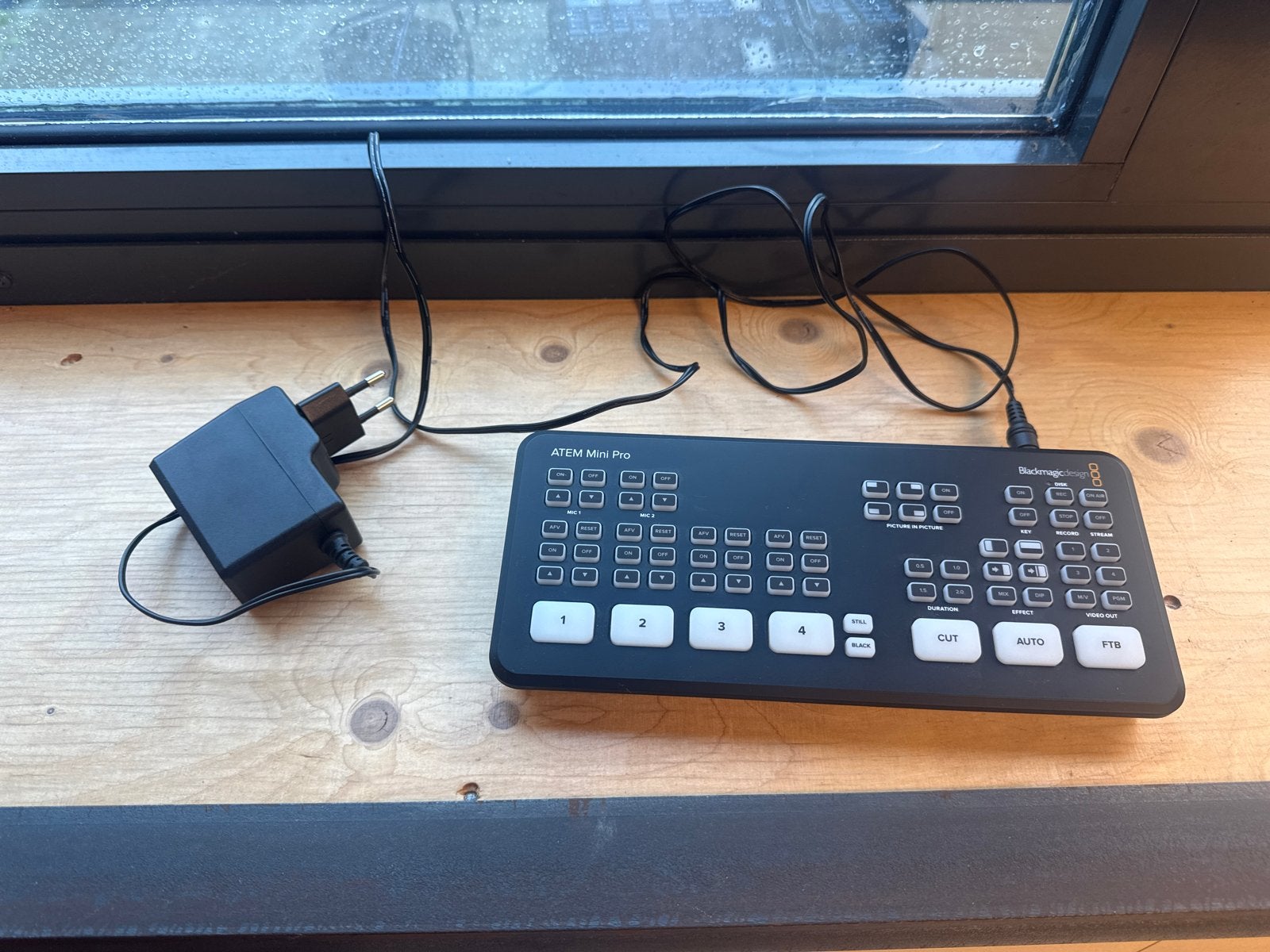Blackmagic Design ATEM Mini Pro Video Switcher, Ophalen of Verzenden, Zo goed als nieuw, Video