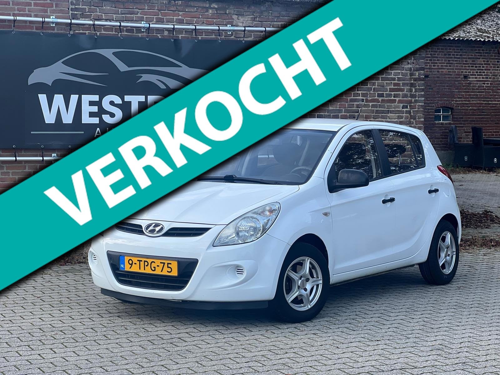 Hyundai I20 1.2i 5-deurs - CarPlay/Airco, Auto's, 450 kg, 31 €/maand, 4 cilinders, Wit