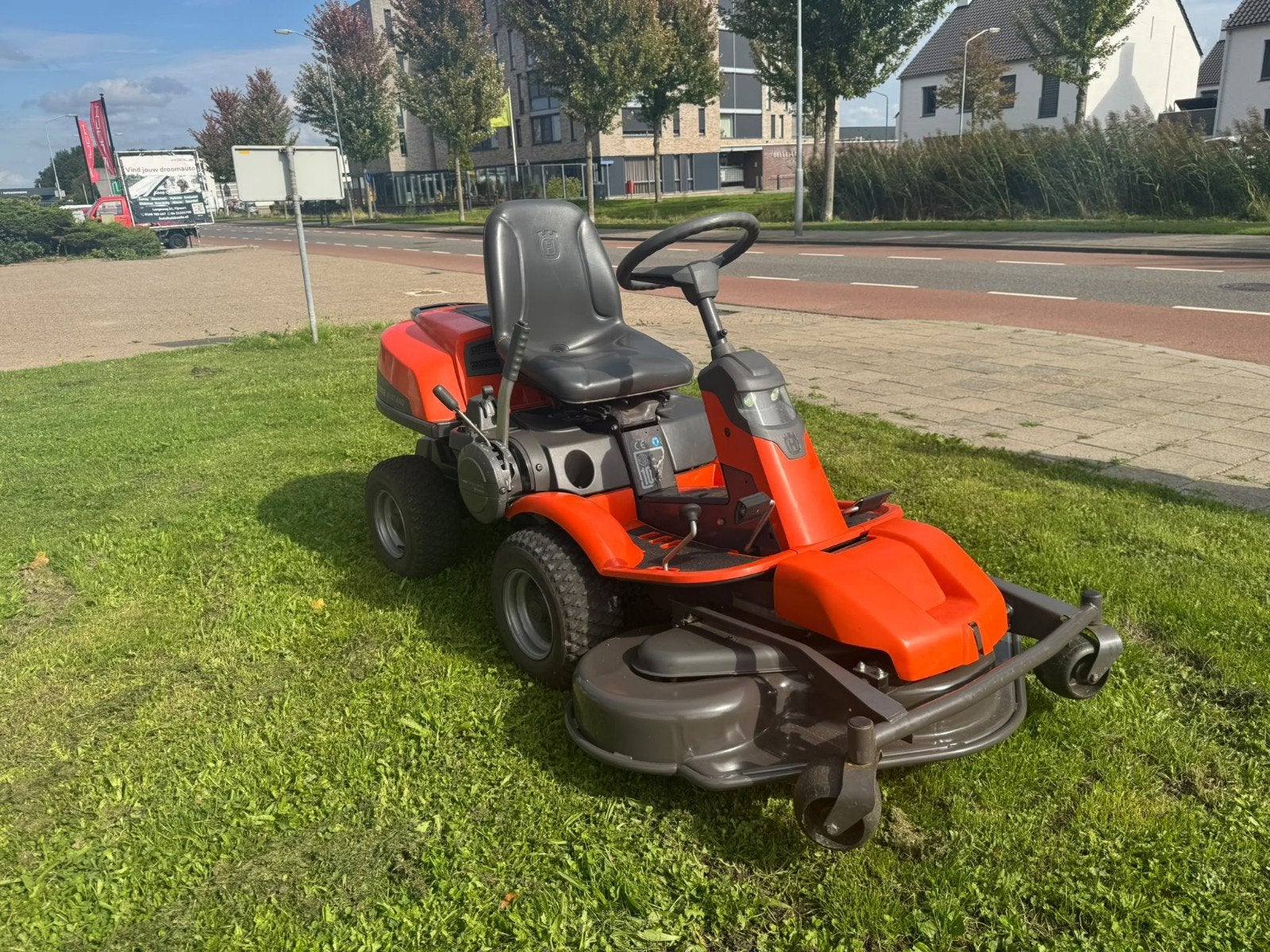 Husqvarna r15 awd nieuwmaaidek, Ophalen, Gebruikt, Elektrische starter, 90 tot 120 cm