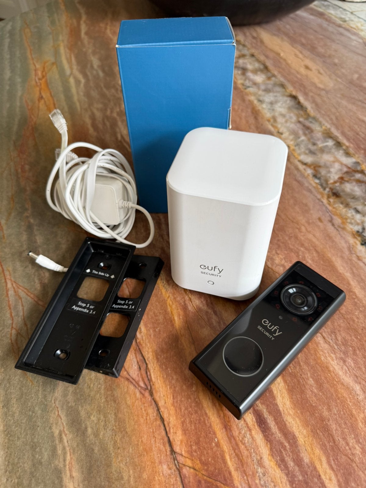 Eufy security doorbell + homebase 2, Ophalen of Verzenden, Zo goed als nieuw