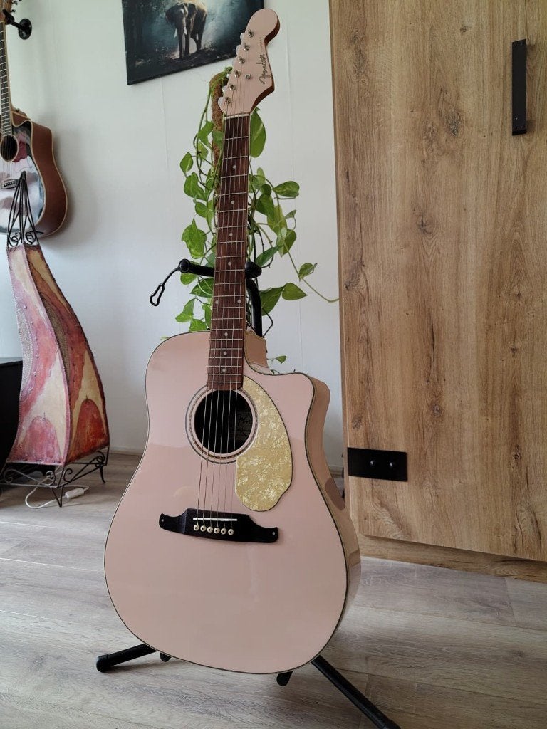 Fender Western gitaar - Vintage pink, Ophalen, Zo goed als nieuw, Western- of Steelstringgitaar, Met (piezo-)element