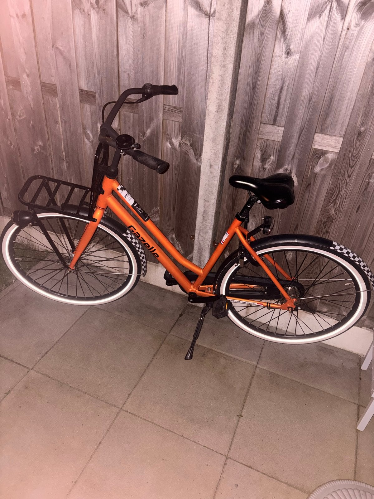 Gazelle F1 fiets - Oranje transportfiets met voordrager, Ophalen, Gebruikt, Velgrem, Versnellingen
