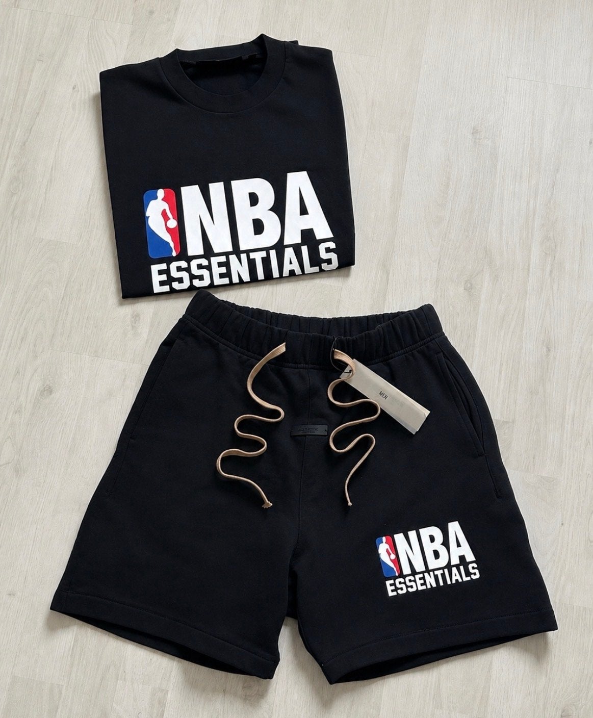 Essentials Fear of God NBA Set - T-shirt & Short Maat M, Ophalen of Verzenden, Nieuw, Maat 48/50 (M), Zwart