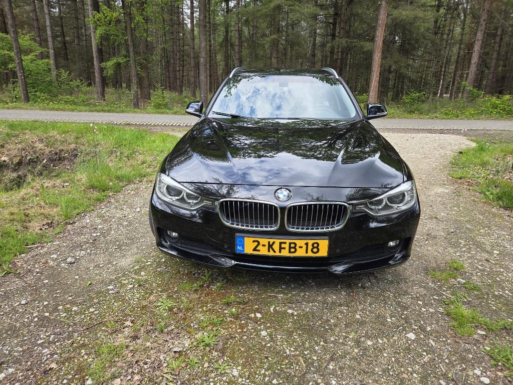 BMW 3-Serie 2.0 320D Xdrive Touring 2012 Zwart, Auto's, BMW, 745 kg, Achterwielaandrijving, 1995 cc, 4 cilinders