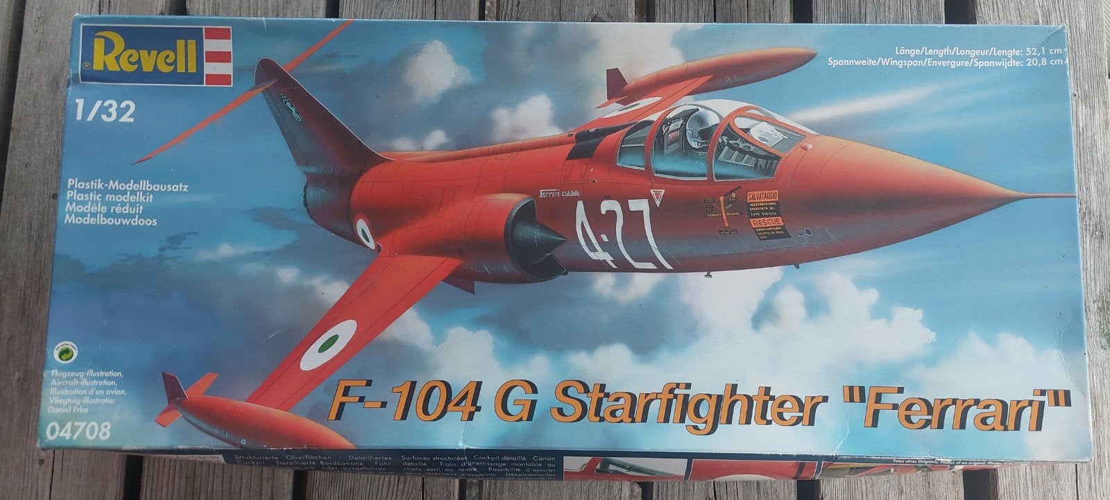 F-104 STARFIGHTER ferrari 1/32 04708 revell, Revell, Ophalen of Verzenden, Zo goed als nieuw, Groter dan 1:72