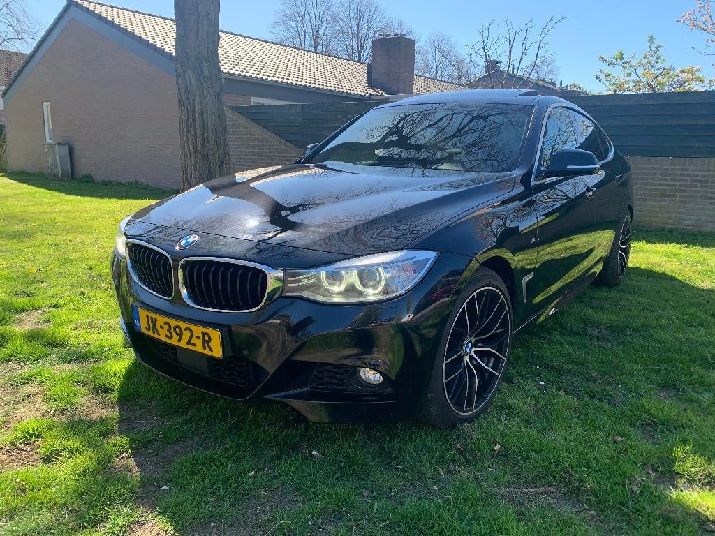 BMW 3-Serie GT 320I / M-Pakket/ Panorama Dak / Nl Auto /, Auto's, Achterwielaandrijving, Zwart, 4 cilinders, 1535 kg