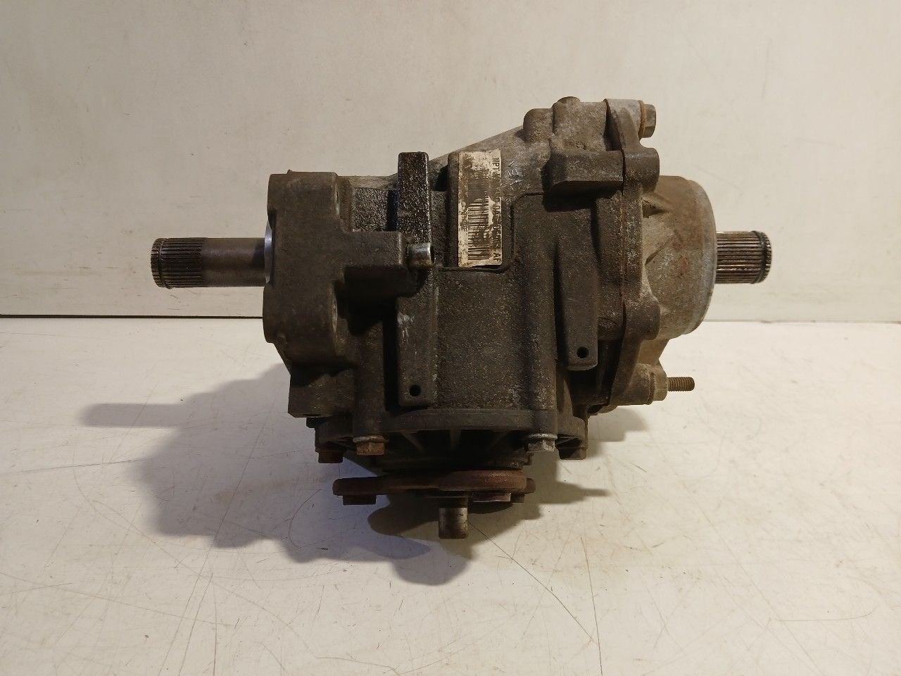 Tussenbak4x4 Audi Q3, Onderdelen@venauto.nl, Van der Ven Autorecycling B.V., Gebruikt, Ettenseweg 76, 4706 PB Roosendaal, The Netherlands
