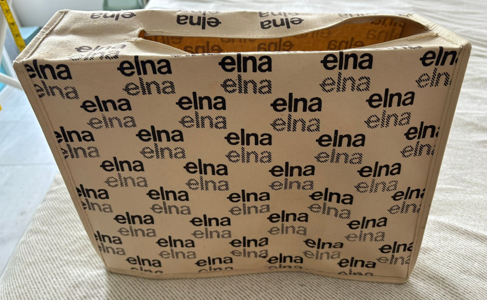 Elna naai machine hoes, Ophalen, Zo goed als nieuw
