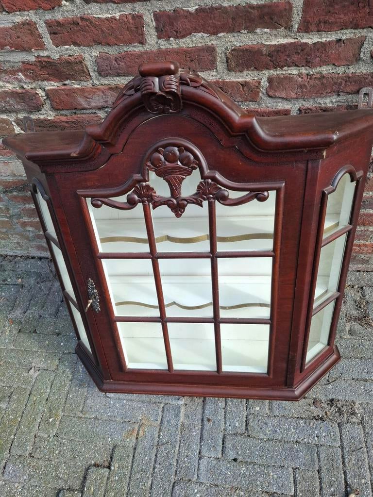 Brocante Wand /Muurkastje, Ophalen