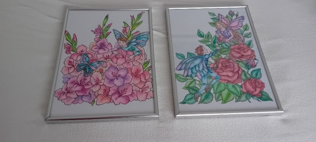 2 schilderijtjes A4 tekeningen van elfjes en bloemen., Huis en Inrichting, Woonaccessoires | Schilderijen, Tekeningen en Foto's