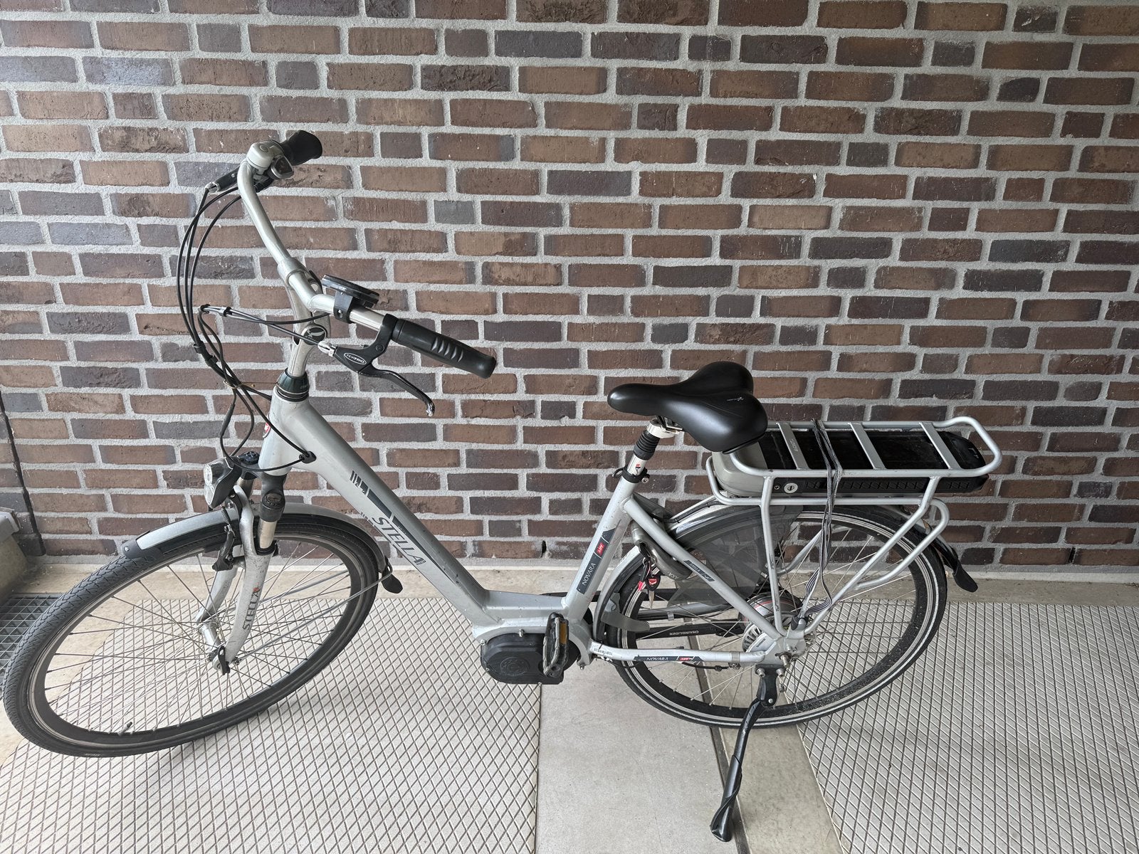 Stella elektrc dames fiets goed werkende fiets met goed accu, Overige merken, Gebruikt, Ophalen of Verzenden, 51 tot 55 cm