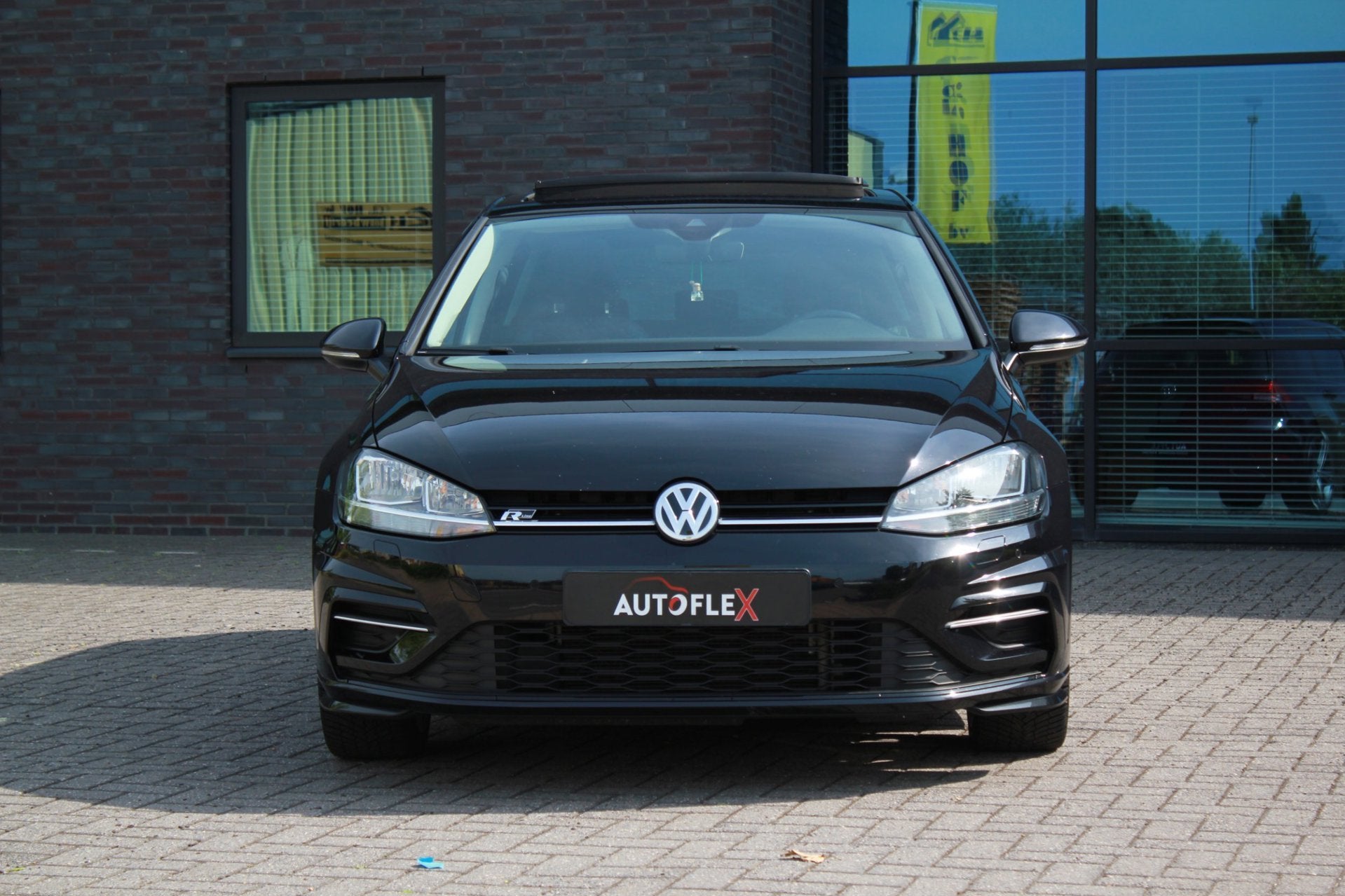 Volkswagen GOLF 1.5 TSI Highline, Euro 6, 4 cilinders, 150 pk, Zwart