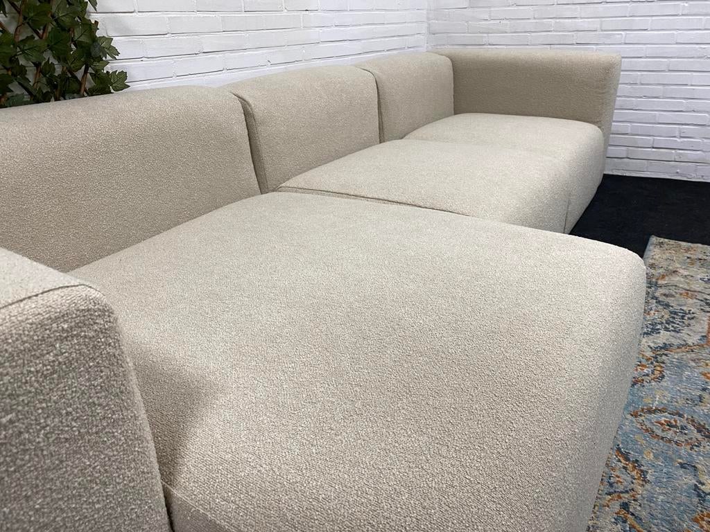 Hay Mags - beige boucle - Gratis levering, Huis en Inrichting, Ophalen of Verzenden, Zo goed als nieuw, 150 cm of meer, Vierpersoons of meer