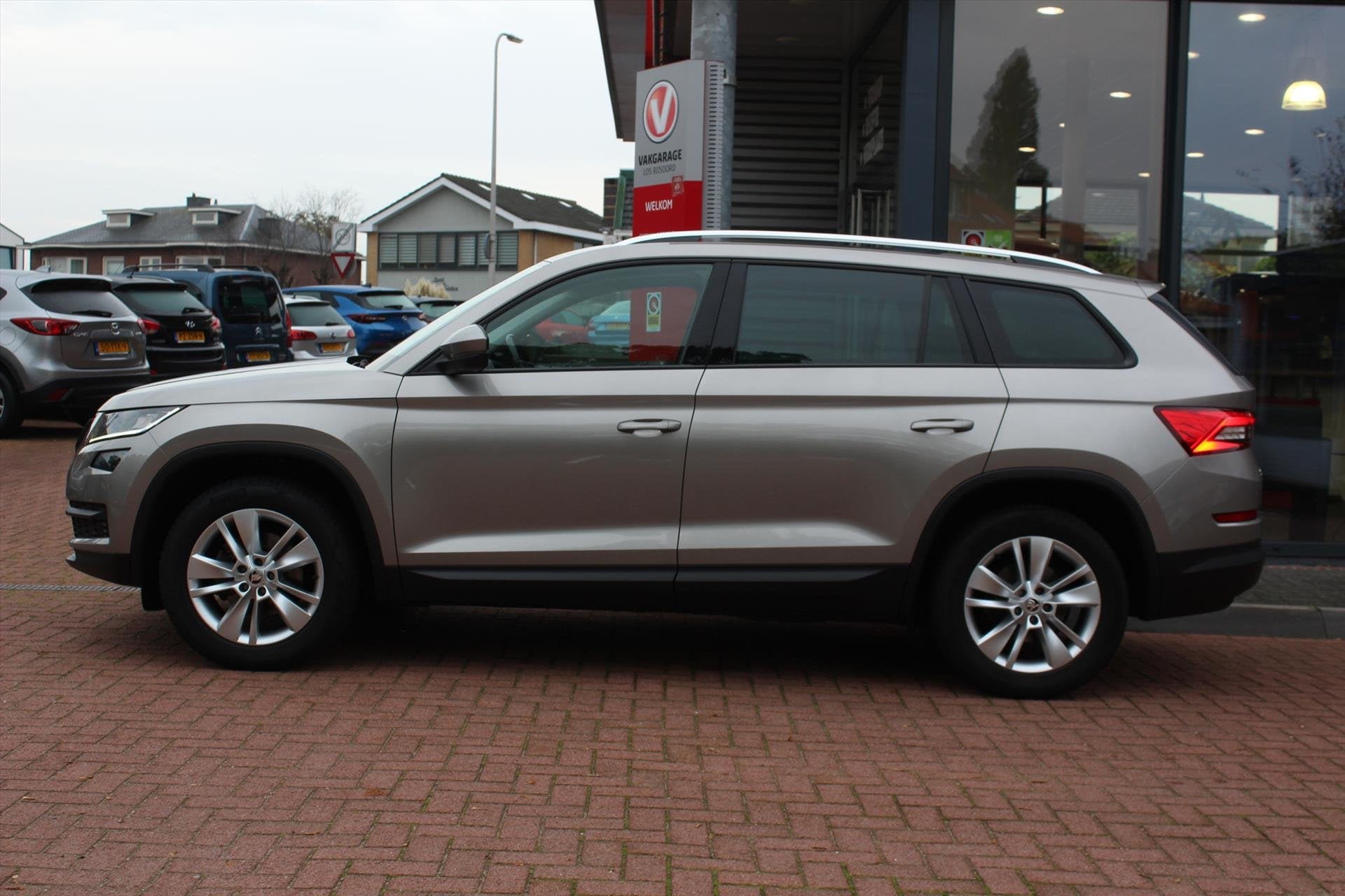 SKODA Kodiaq 1.4 TSI *Ambition Business* | Nieuwe Distributi, Auto's, Dealer onderhouden, Gebruikt, 4 cilinders, Origineel Nederlands