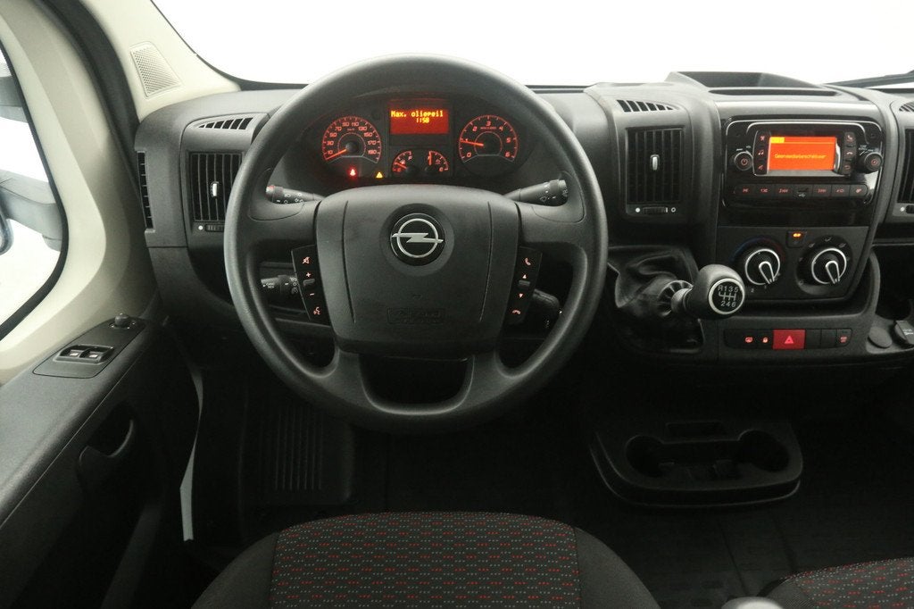 Opel Movano 2.2 BlueHDI | Bakwagen | Laadklep | Airco | Came, Auto's, Gebruikt, 594 cc, Wit, Bedrijf
